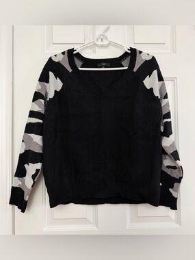 Fate Black V-Neck Sweater with Gray & White Camouflage Sleeves